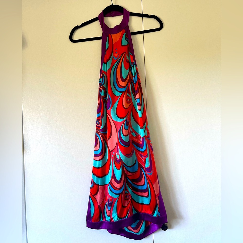 Marciano 100% Silk Retro Halter Dress Like new, without flaws, retro style.